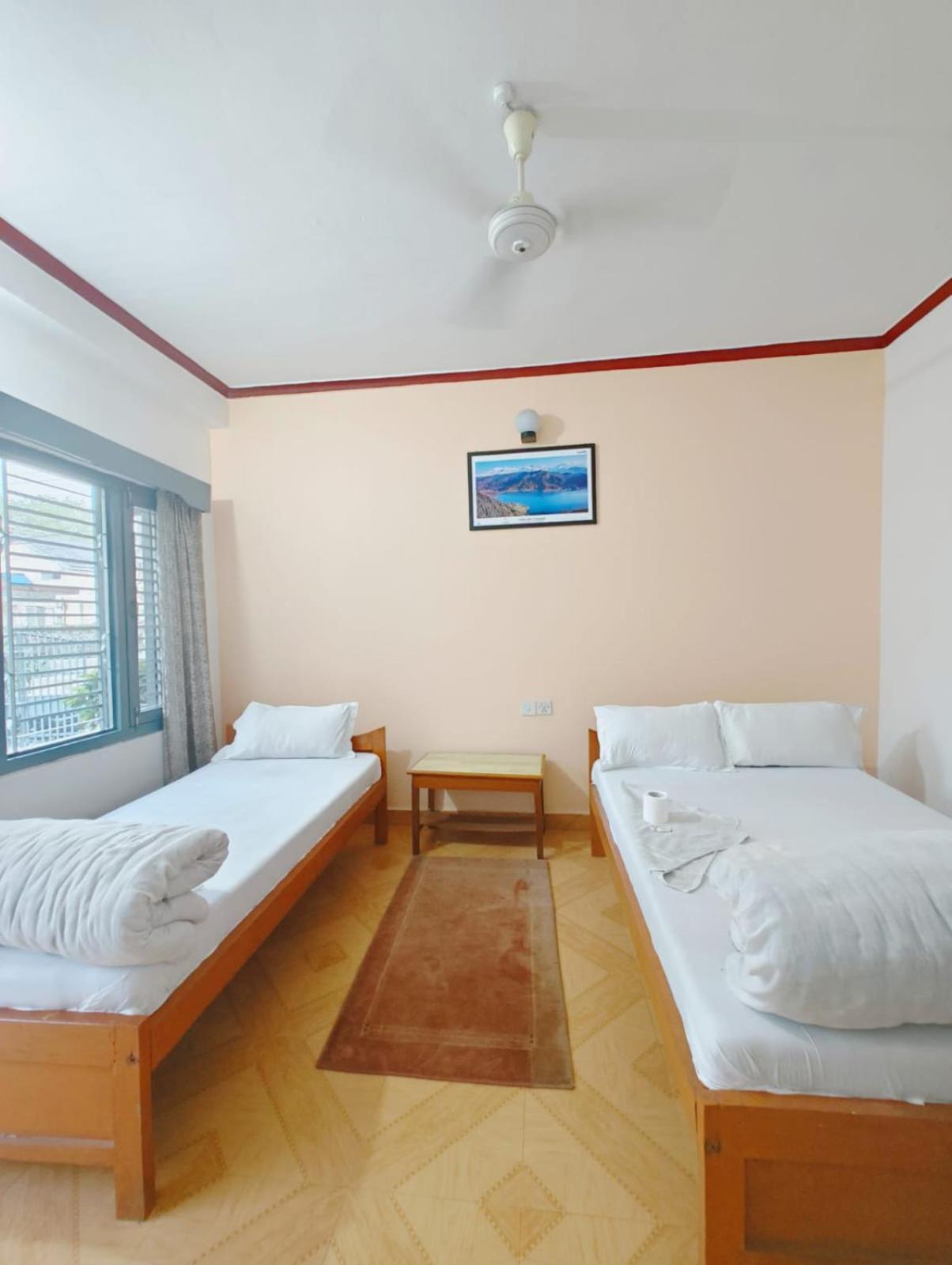 Hotel Mountain View - Lakeside Pokhara Kültér fotó