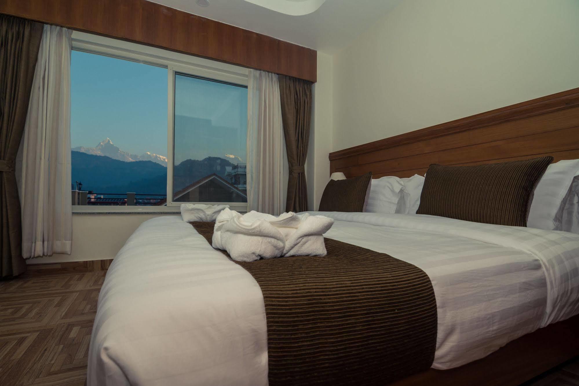 Hotel Mountain View - Lakeside Pokhara Kültér fotó